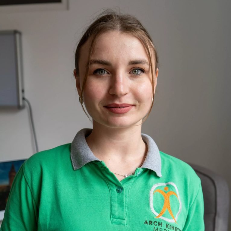 Kolomiiets Iryna, fizioterapeut la Arch Kinetic Medical Brașov